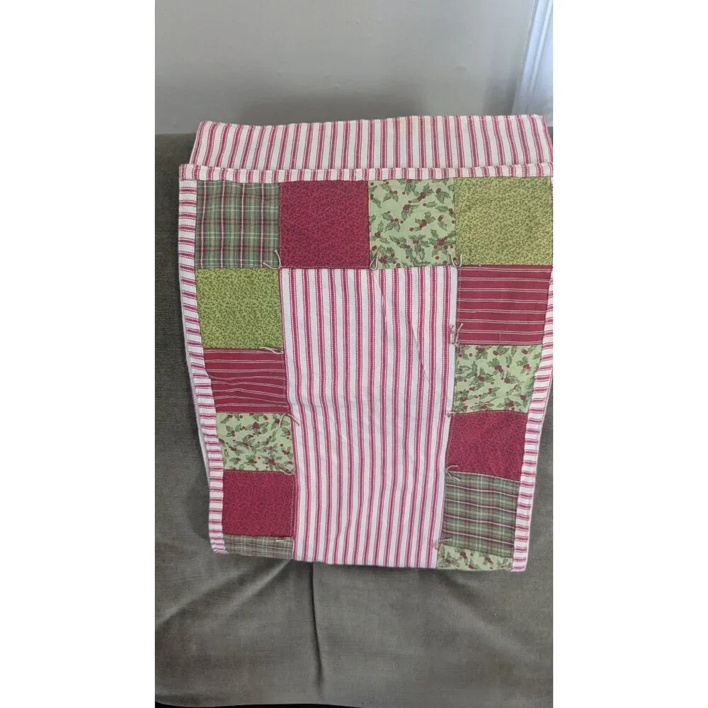 Handmade Christmas Patchwork Table Runner Quilted Holly/ 35 x 12